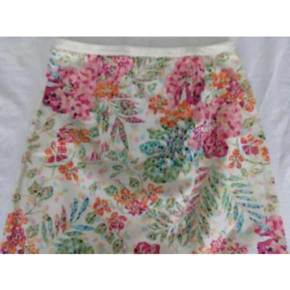 Talbots Petites A Line Skirt Floral Side Zip Womens Size 10 - Picture 6 of 8